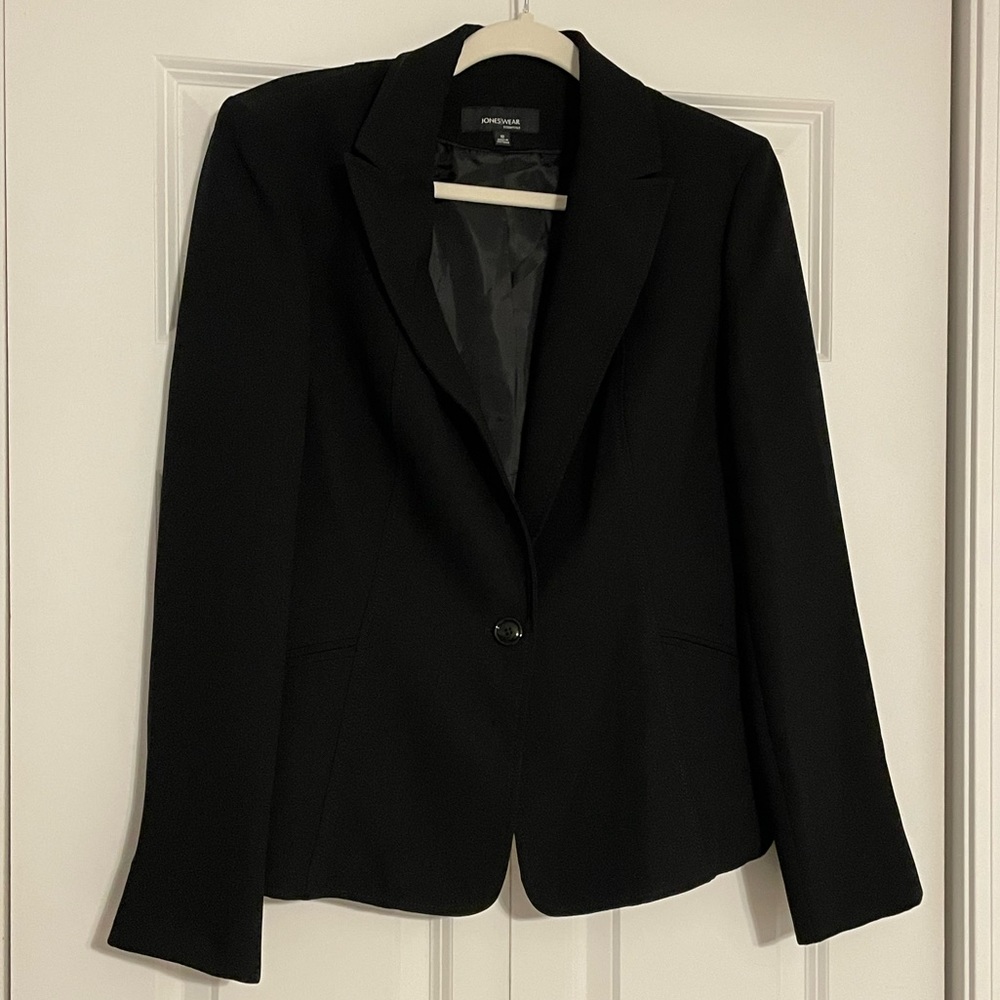 Black Blazer